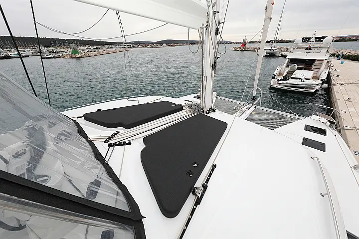 Lagoon 51- 6 cab - 