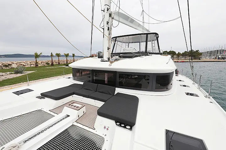 Lagoon 51- 6 cab - 