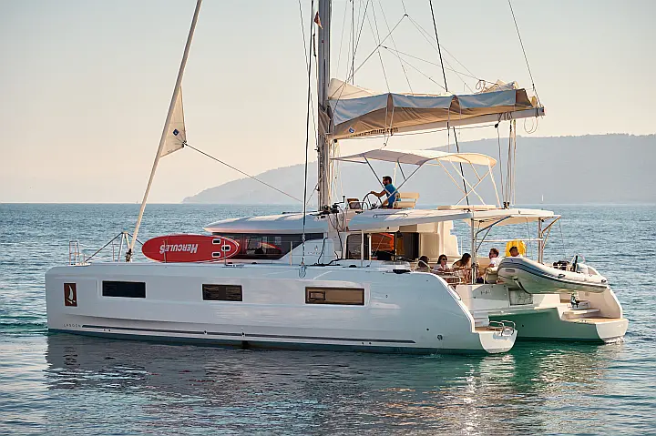 Lagoon 46 - 