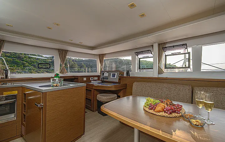 Lagoon 450 F Luxury - 