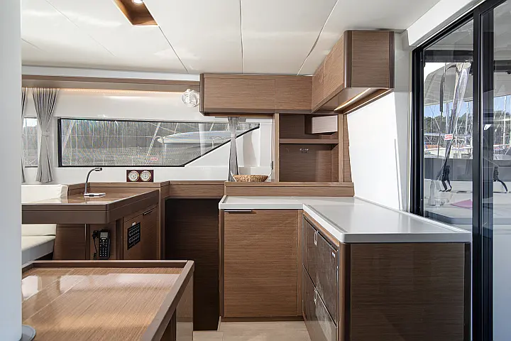 Lagoon 50 - 