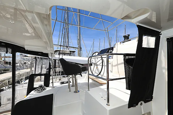 Lagoon 42  - 