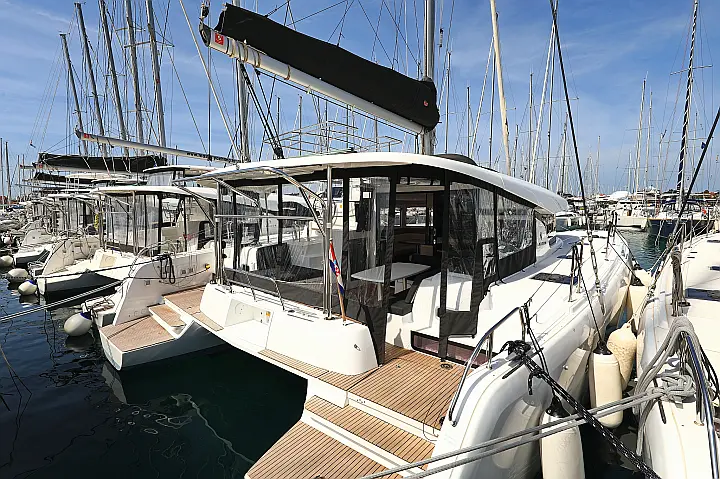 Lagoon 42  - 