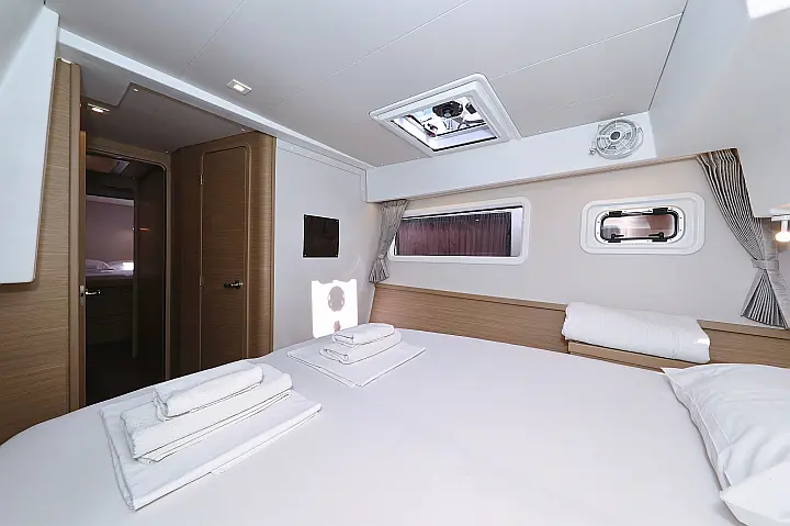 Lagoon 42  - 
