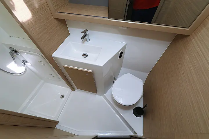 Lagoon 42  - 