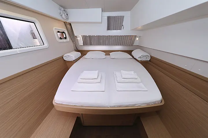 Lagoon 42  - 