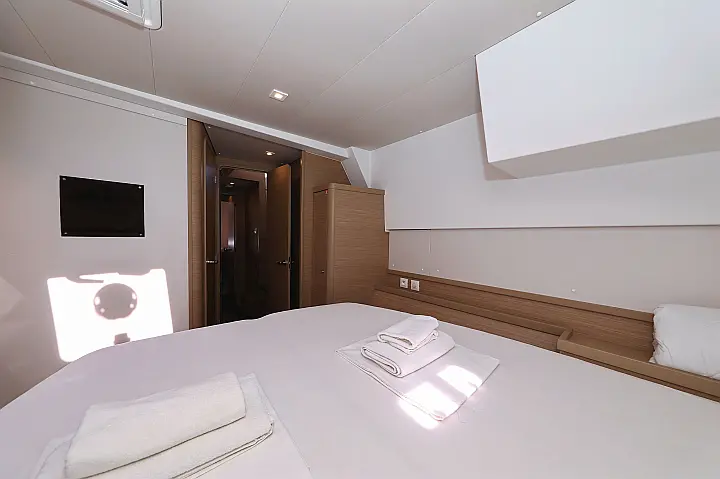 Lagoon 42  - 