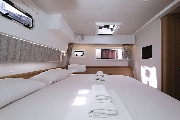 Lagoon 42  - 