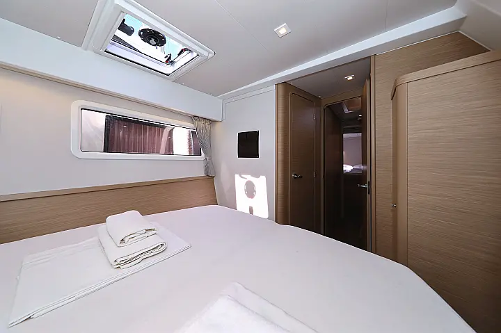 Lagoon 42  - 