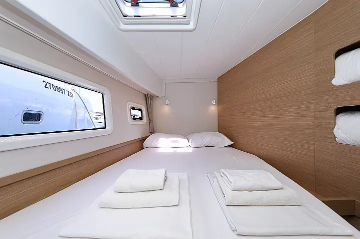Lagoon 42  - 