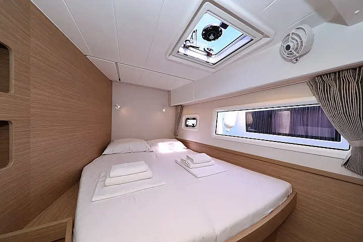 Lagoon 42  - 