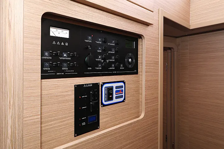 Lagoon 42  - 