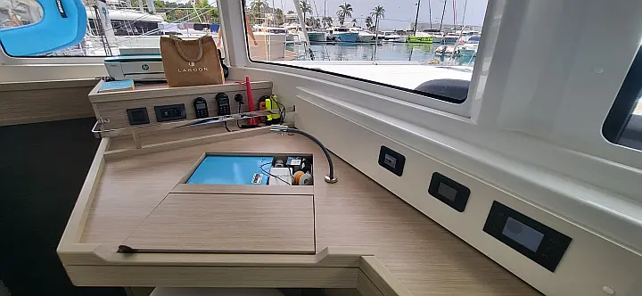 Lagoon 46 - 