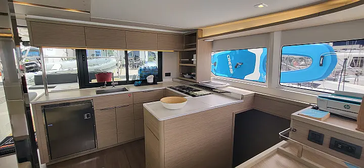 Lagoon 46 - 
