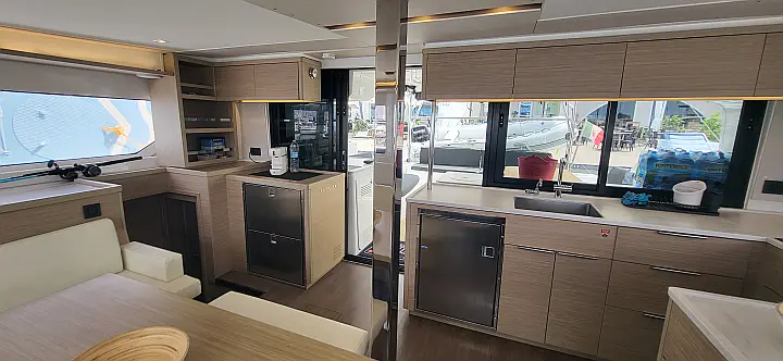 Lagoon 46 - 