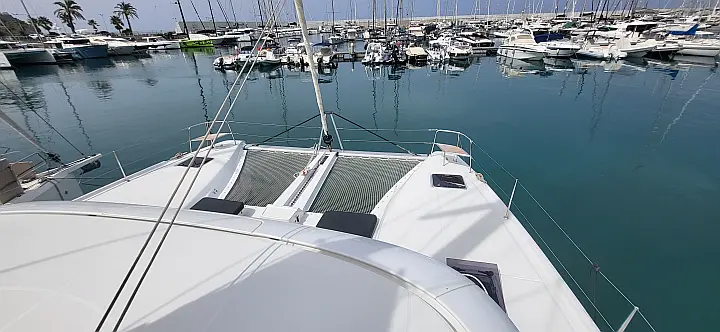Lagoon 46 - 