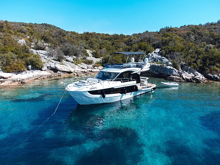 Galeon 440 Fly - 