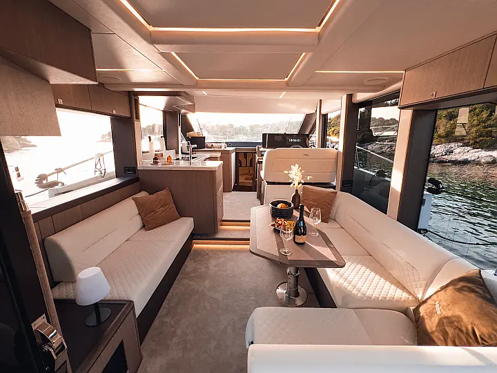 Galeon 440 Fly - 