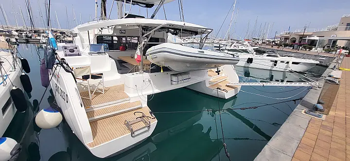 Lagoon 46 - 