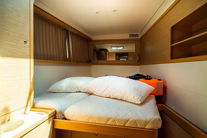 Lagoon 450 Flybridge - 