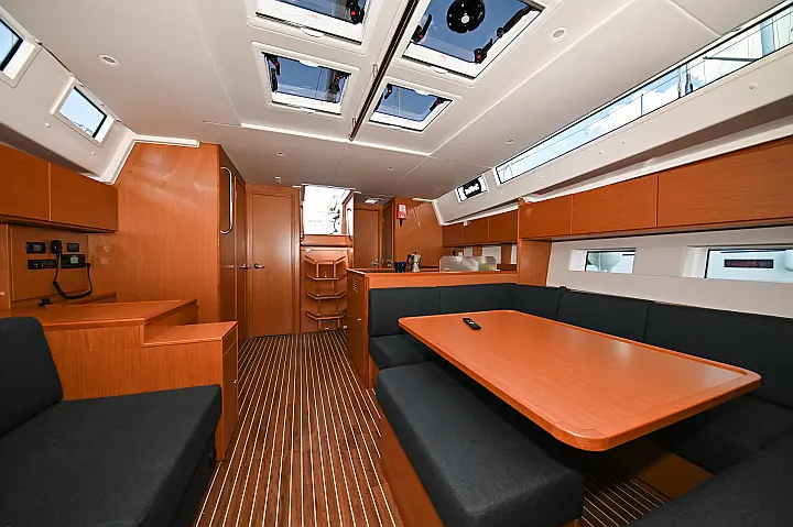 Bavaria C50 - 