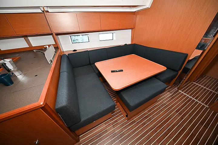 Bavaria C50 - 