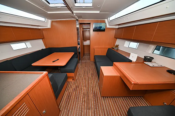 Bavaria C50 - 
