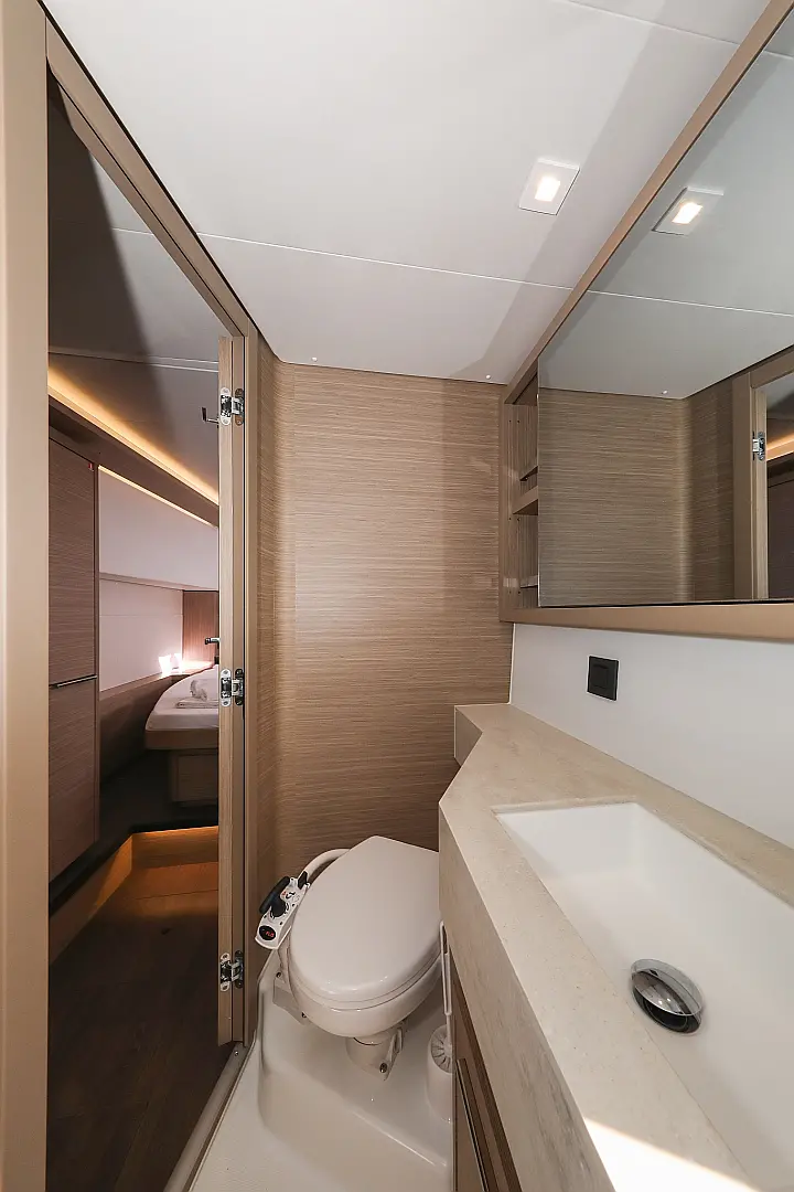 Lagoon 46 - 