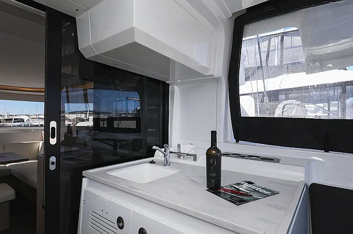 Lagoon 46 - 