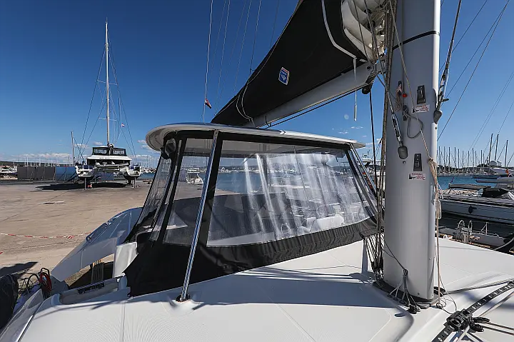 Lagoon 46 - 