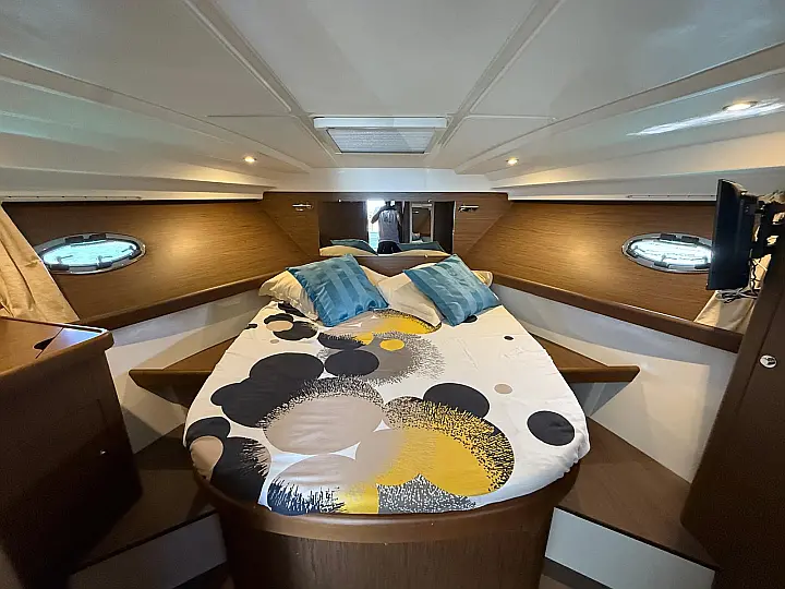 Beneteau Antares 36 - 