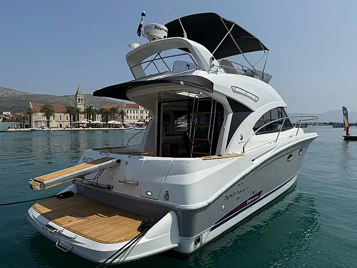 Beneteau Antares 36 - 
