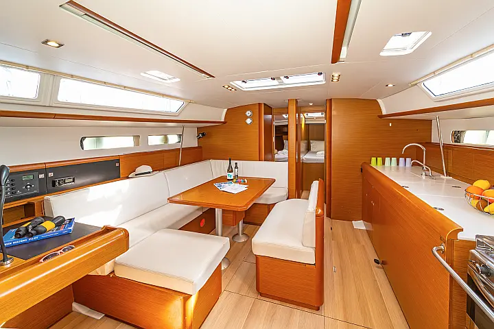 Sun Odyssey 479 - 