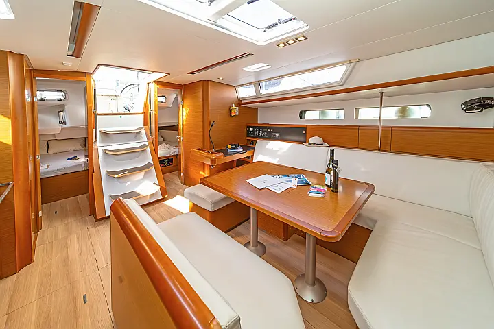 Sun Odyssey 479 - 