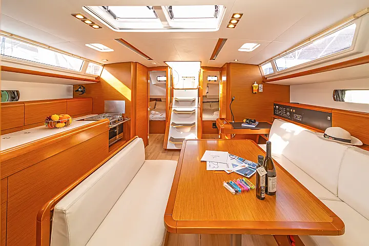 Sun Odyssey 479 - 