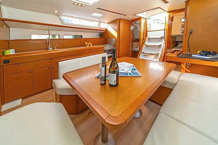 Sun Odyssey 479 - 