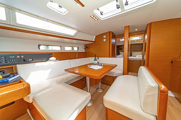 Sun Odyssey 479 - 