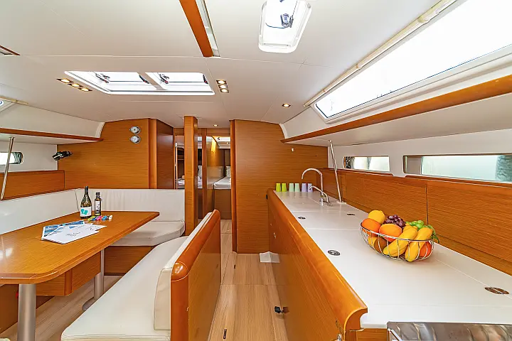Sun Odyssey 479 - 