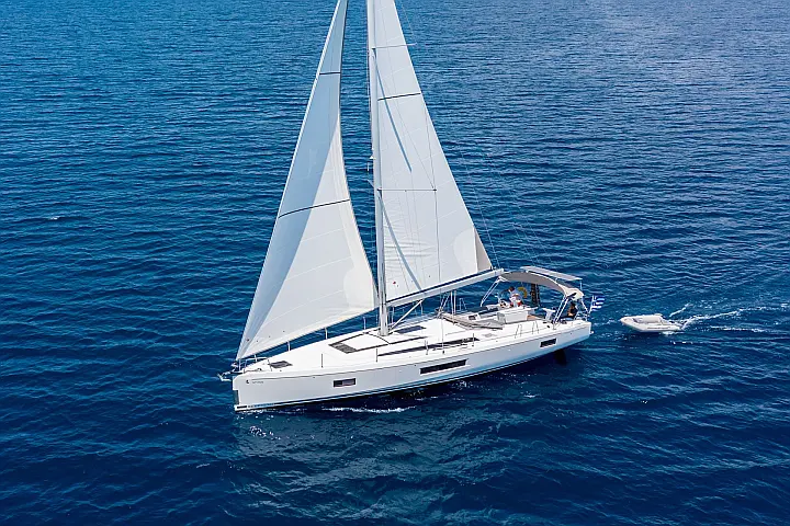 Oceanis 51.1 A/C & GEN & WM - 