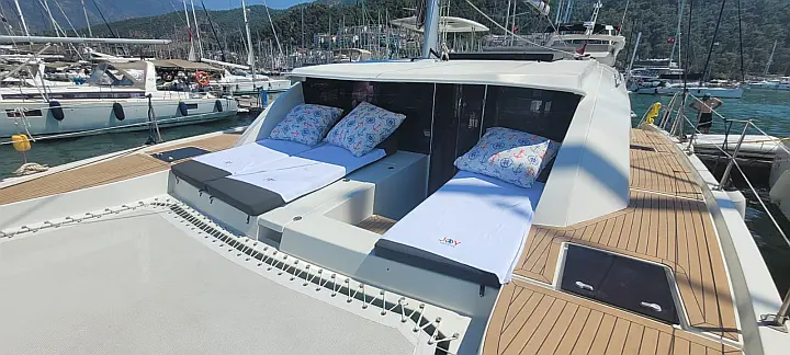Leopard 40 - 