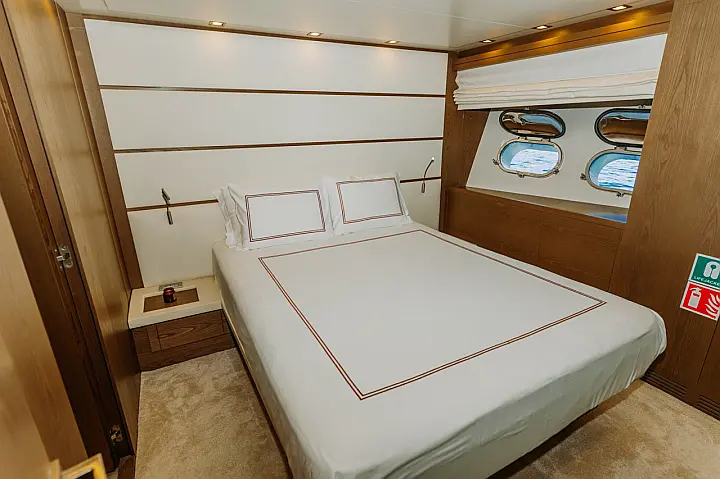 San Lorenzo 72 KUUM - 