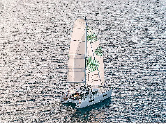 Lagoon 40