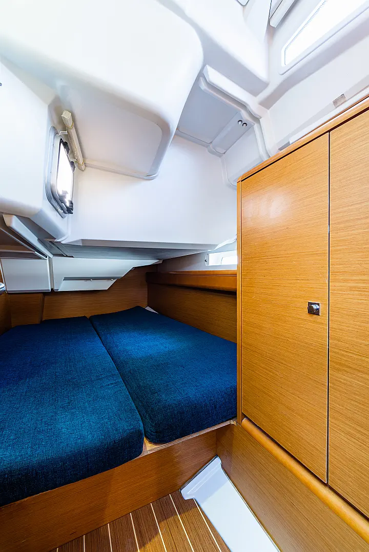 Jeanneau Sun Odyssey 379 - 