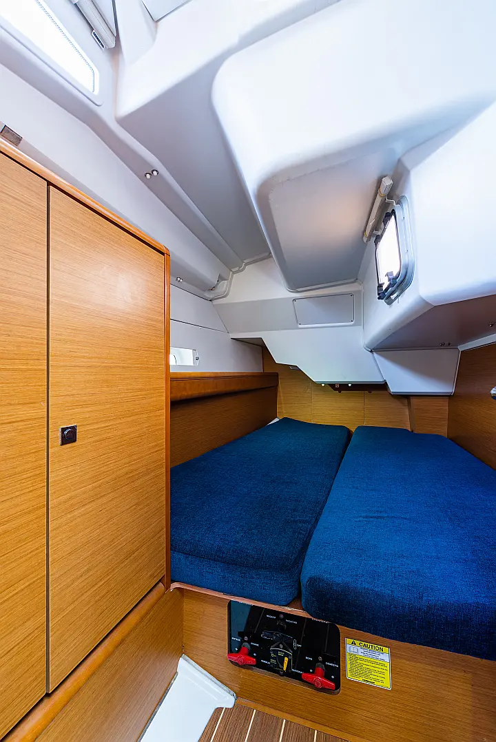 Jeanneau Sun Odyssey 379 - 