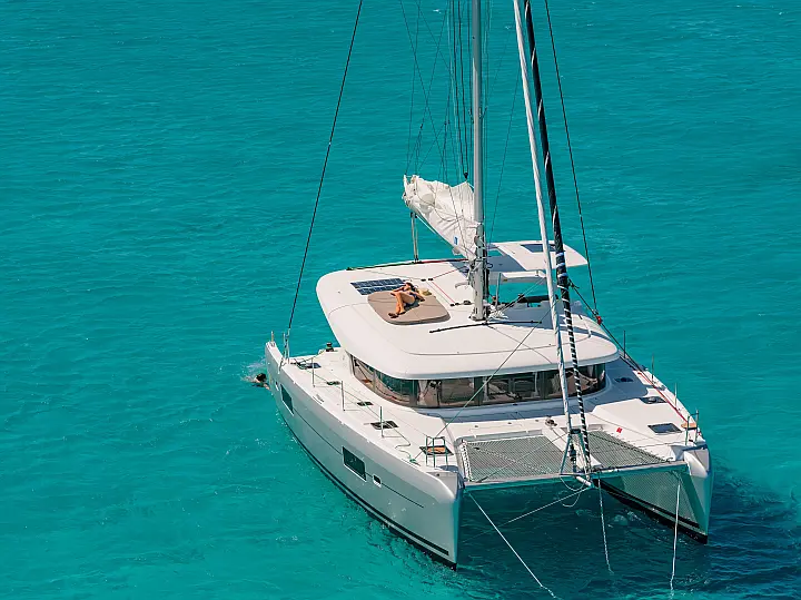 Lagoon 42 - 