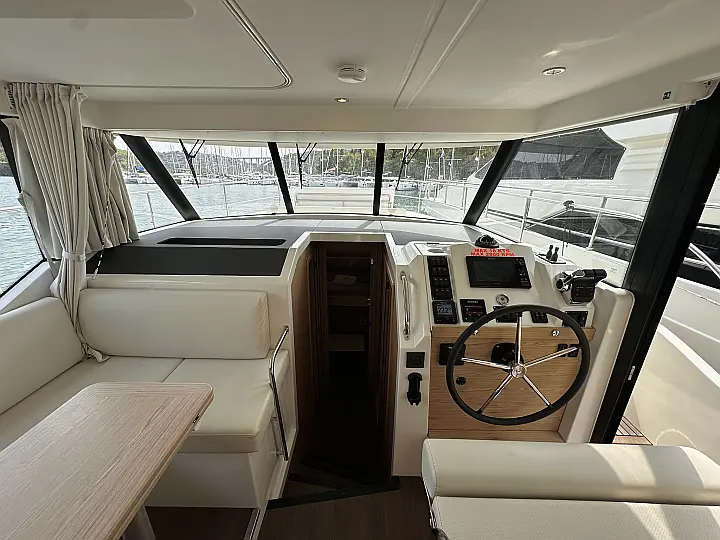 Swift Trawler 41 FLY  - 