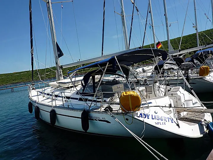 Bavaria 49 - 