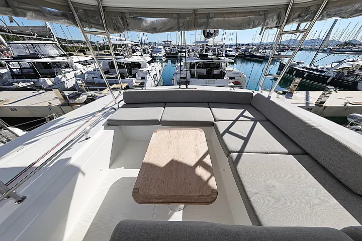 Lagoon 51- 6 cab - 