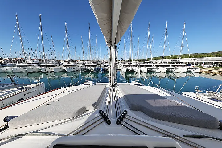 Lagoon 51- 6 cab - 