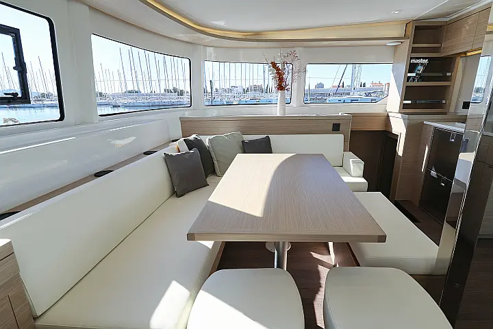 Lagoon 46 - 